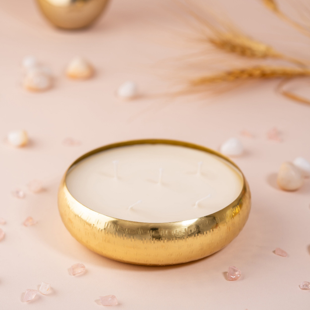 Eternal Elegance Urli Festive Scented Candle Medium - Amaraa Fragrances
